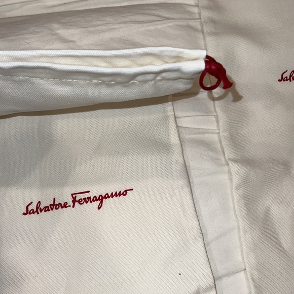 SALVATORE FERRAGAMO BRAND NEW THICK AMAZING QUALITY DUSTBAGS WITH SIGNATURE RED - Picture 4 of 4